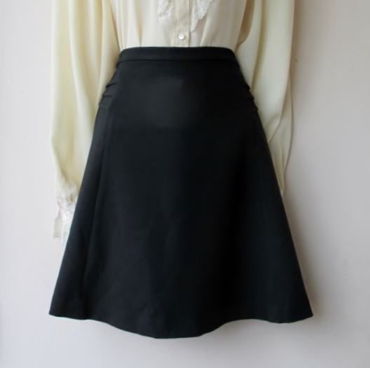 Black skater skirt