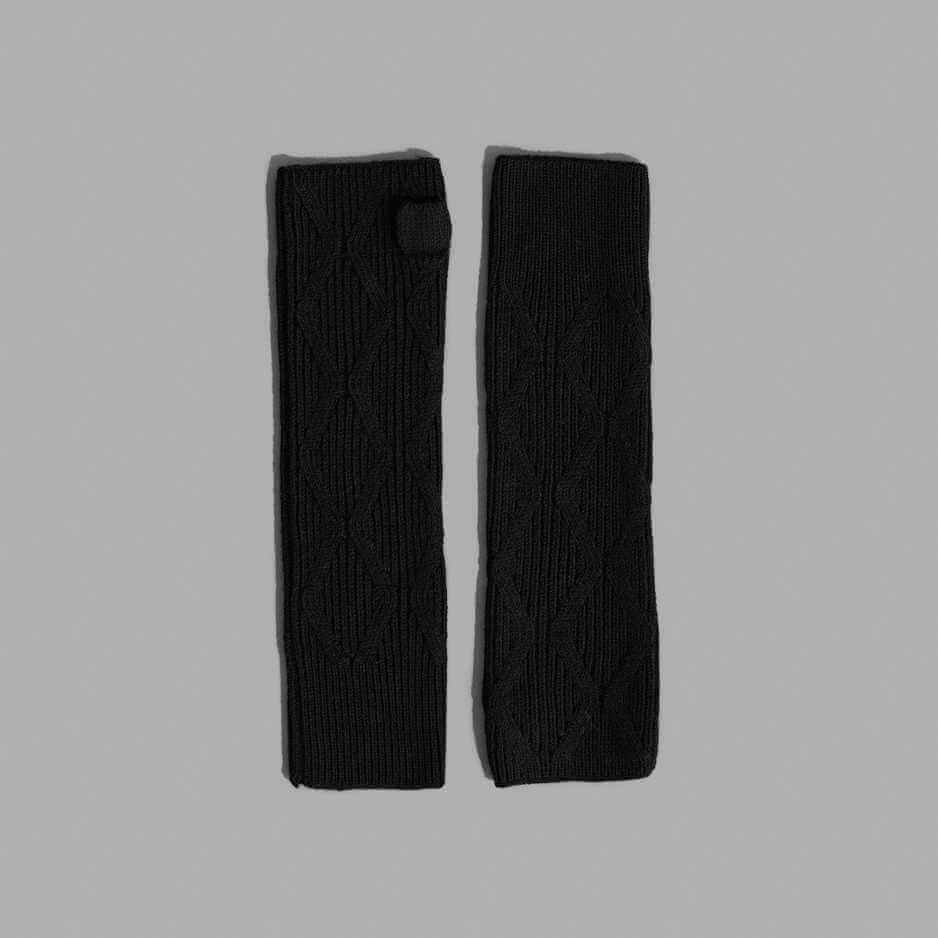 The E1 Fingerless Glove, 100% Italian Merino wool in a semi-dry hand